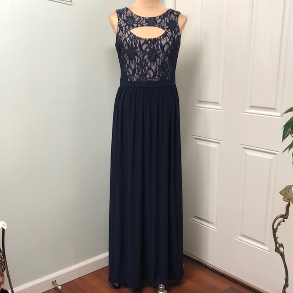 Morgan & Co Cutout Glittery Lace Navy Blue Gown Size Medium - Picture 2 of 8
